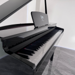 V-TONE GP-88 BK digitālās klavieres, flīģelis, stacionāras, MELNAS, svērtās taustiņi, pakāpeniskas āmurveida darbības klaviatūra, V-TONE BENCH 1 BK sēdeklis flīģelim